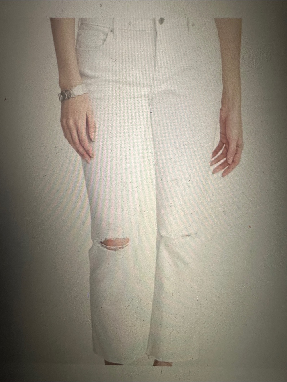 Old Navy White Distressed Fare Ankle Jeans, size 14